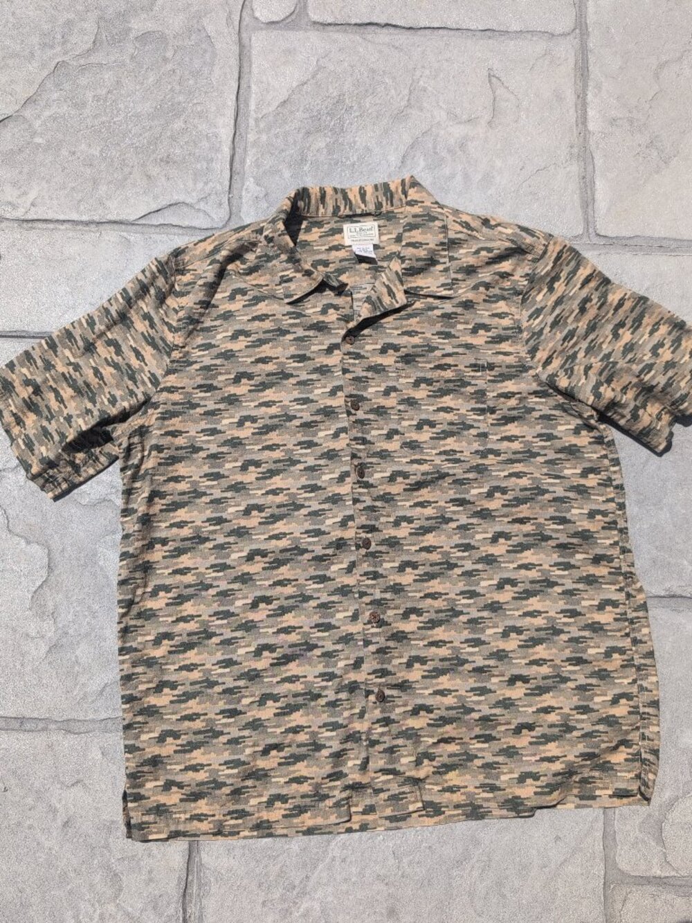 LL Bean - Camo Style Casual Short Sleeve Button Down - Size L